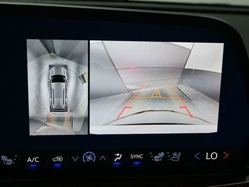 New 2026 Chevrolet Traverse RS w/ LPO, Floor Liner Package FWD image 33