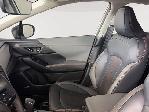 Certified 2025 Subaru Crosstrek 2.5i Limited w/ Crosstrek Mirror Package AWD/4WD image 17