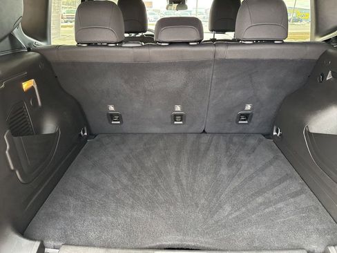 Used 2021 Jeep Renegade Sport image 26