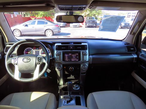 Used 2016 Toyota 4Runner Limited image 25