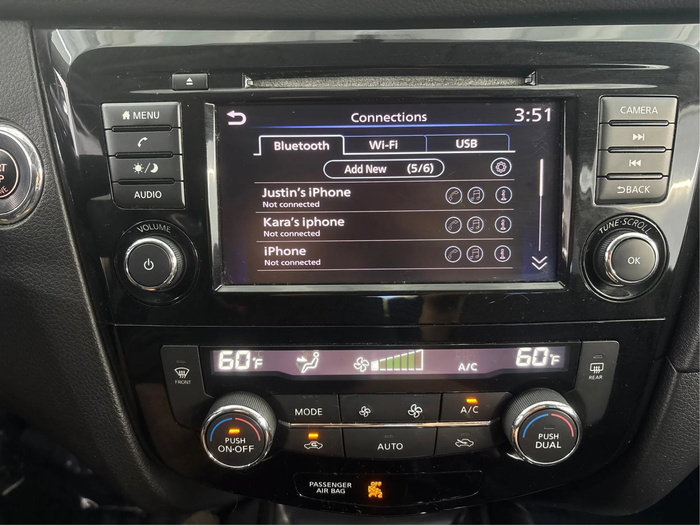 Used 2018 Nissan Rogue SV AWD/4WD image 42