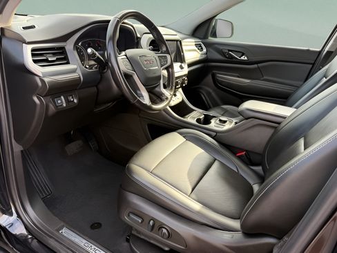 Used 2022 GMC Acadia SLT w/ Elevation Edition FWD image 9