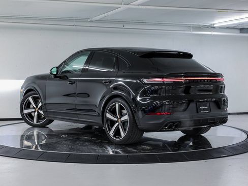 New 2026 Porsche Cayenne S AWD/4WD image 3