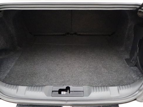 Used 2021 Ford Mustang Shelby GT500 w/ Technology Package image 25