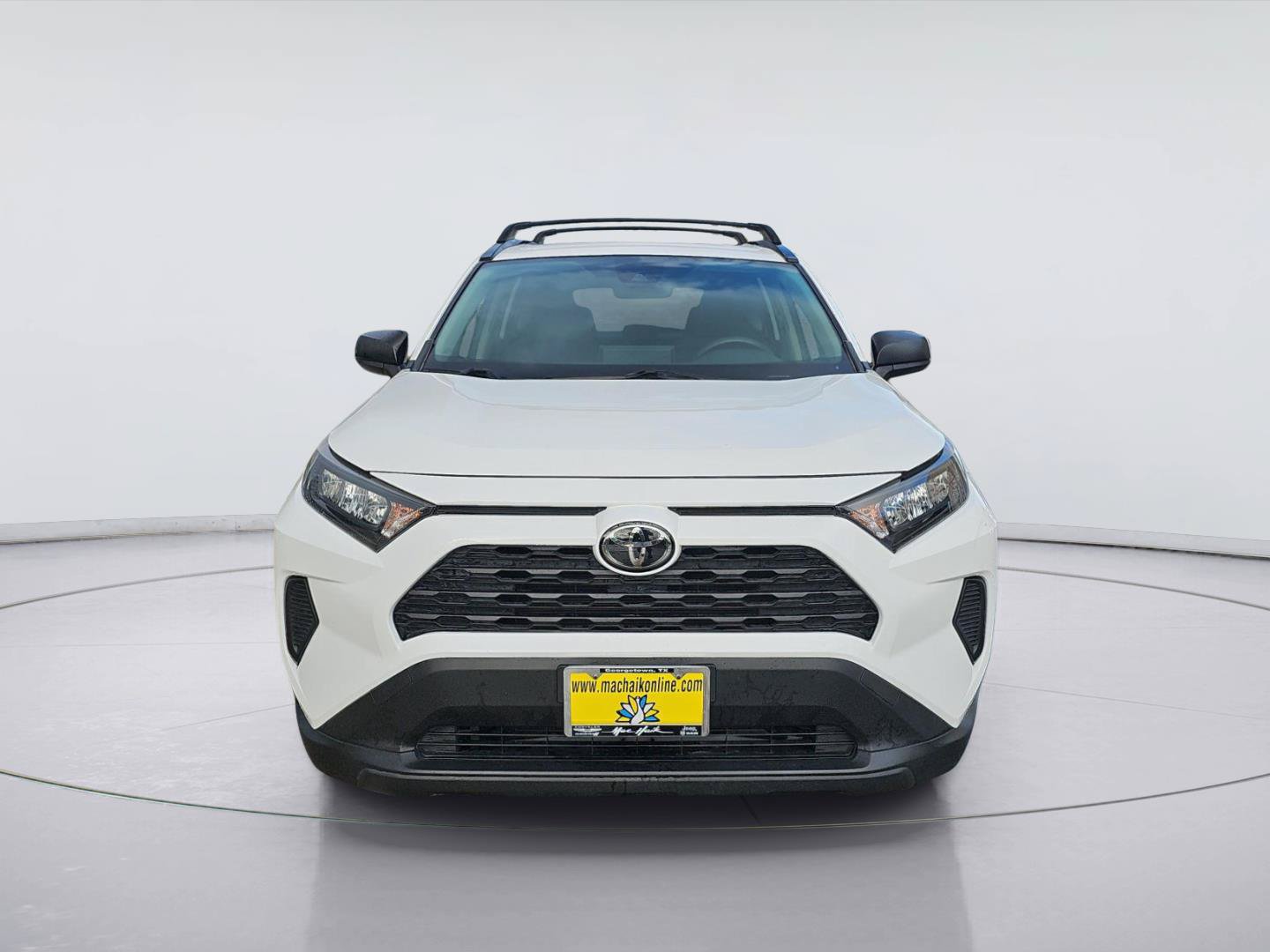 Used 2019 Toyota RAV4 LE FWD image 8