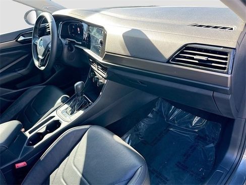 Used 2021 Volkswagen Jetta SEL Premium image 26