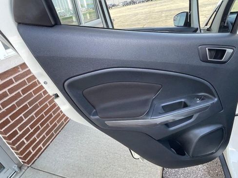 Used 2021 Ford EcoSport SE FWD image 19