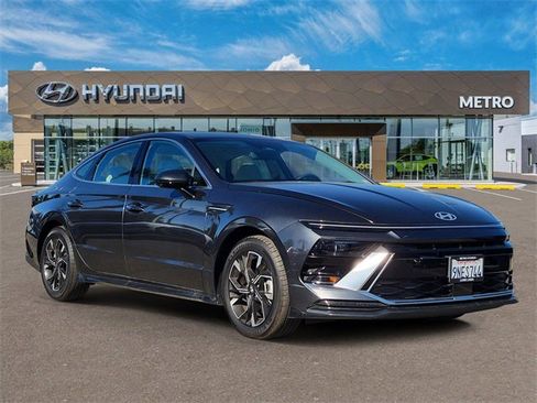 Used 2024 Hyundai Sonata SEL image 1