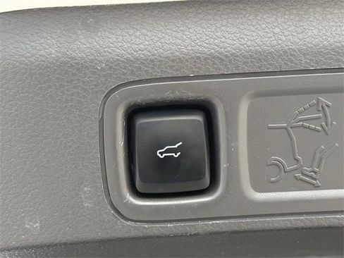 Used 2019 Ford Expedition Limited w/ Special Edition Package image 33