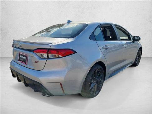 Used 2026 Toyota Corolla SE image 5