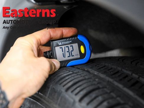 Used 2022 Nissan Pathfinder SL image 31