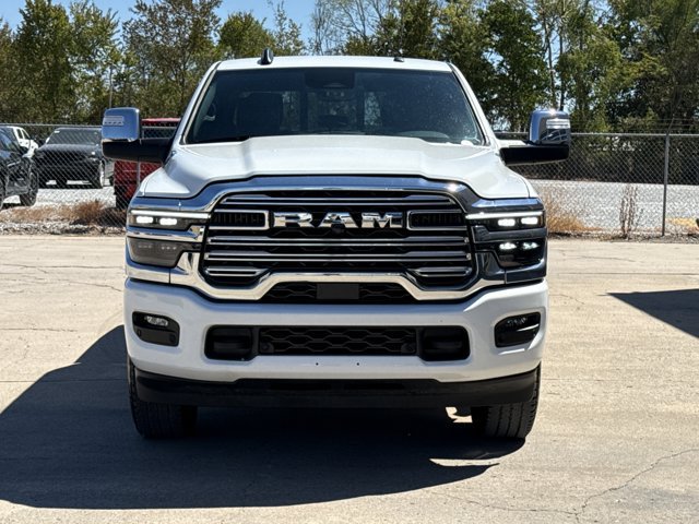 Used 2026 RAM 2500 Laramie AWD/4WD image 14