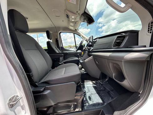 Certified 2025 Ford Transit 350 XLT RWD image 24