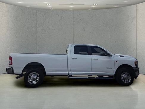 Used 2022 RAM 2500 Big Horn AWD/4WD image 6