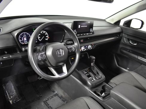 Used 2025 Honda CR-V EX image 13