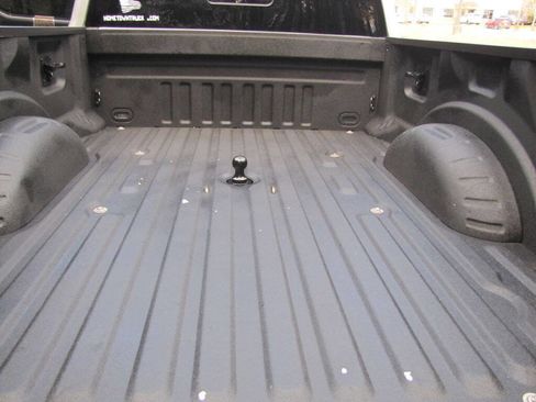 Used 2019 Ford F250 Lariat w/ Lariat Value Package image 32