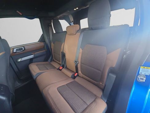 Used 2022 Ford Bronco Outer Banks image 15