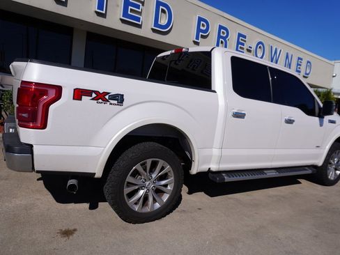 Used 2016 Ford F150 Lariat w/ Equipment Group 502A Luxury image 6