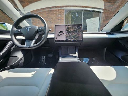 Used 2022 Tesla Model 3 RWD image 40