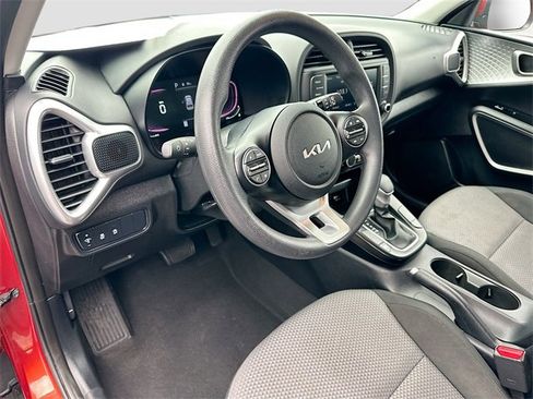 Used 2023 Kia Soul LX w/ Option Group 015 image 9