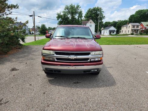 Used 2002 Chevrolet Suburban LT AWD/4WD image 4