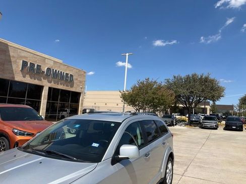 Used 2013 Dodge Journey Crew w/ Flexible Seating Group AWD/4WD image 3