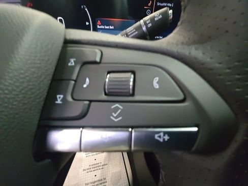 Used 2025 Cadillac XT4 Sport AWD/4WD image 19