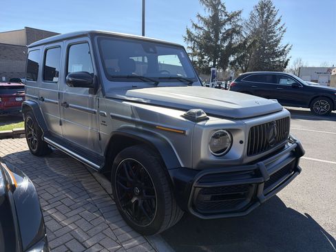 Used 2024 Mercedes-Benz G 63 AMG 4MATIC image 2