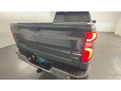 Used 2025 Chevrolet Silverado 1500 LTZ RWD image 8