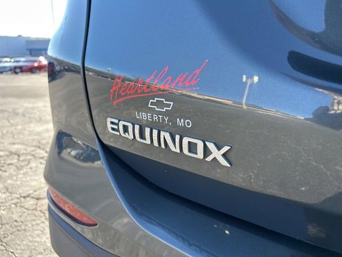 Used 2020 Chevrolet Equinox LS image 12