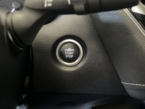 Used 2025 Toyota Corolla SE FWD image 36