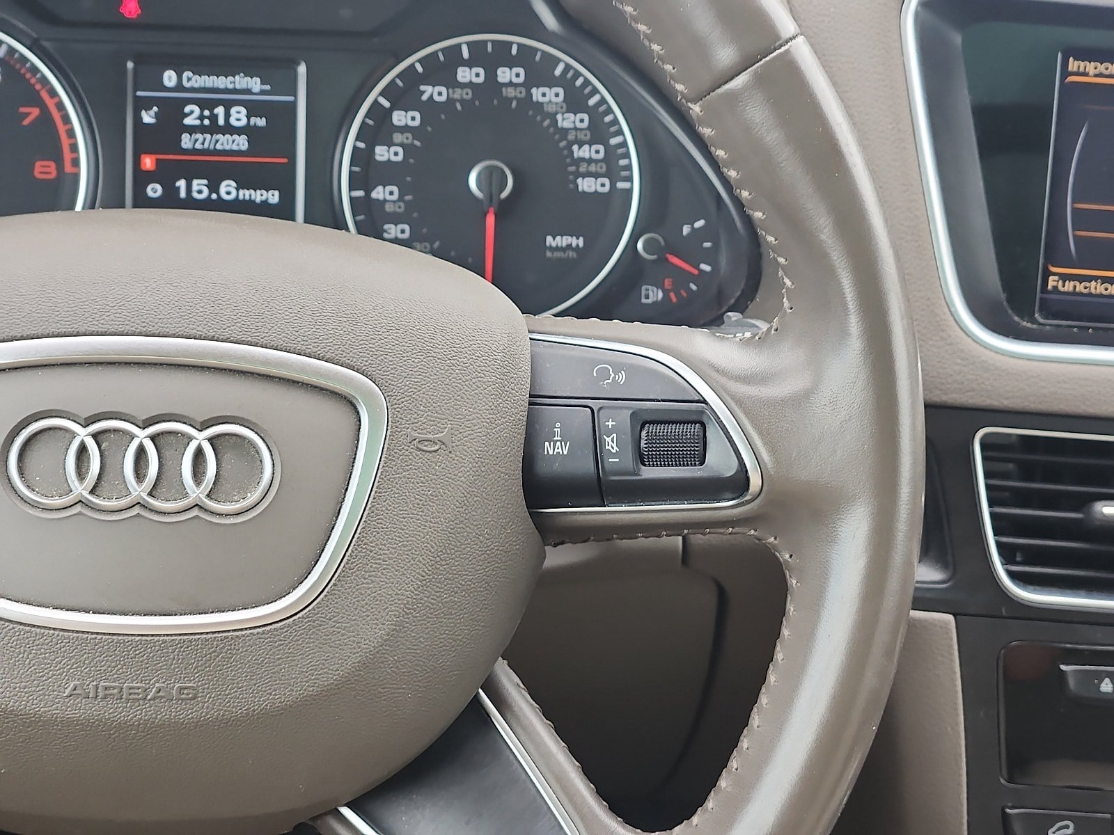 Used 2017 Audi Q5 2.0T Premium Plus w/ Technology Package AWD/4WD image 15
