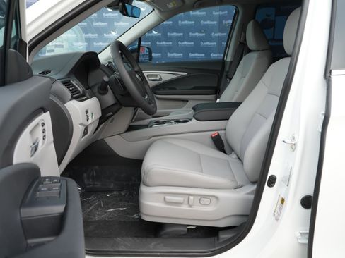 New 2026 Honda Ridgeline RTL image 16