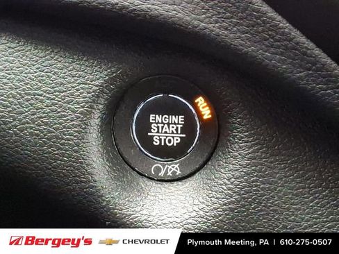 Used 2020 Jeep Cherokee Limited w/ Technology Group image 25