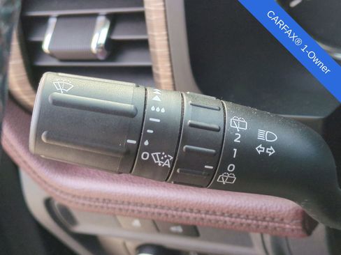 Used 2023 Ford Expedition Limited image 32