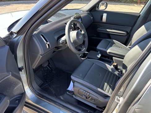 New 2025 MINI Cooper Countryman S image 25