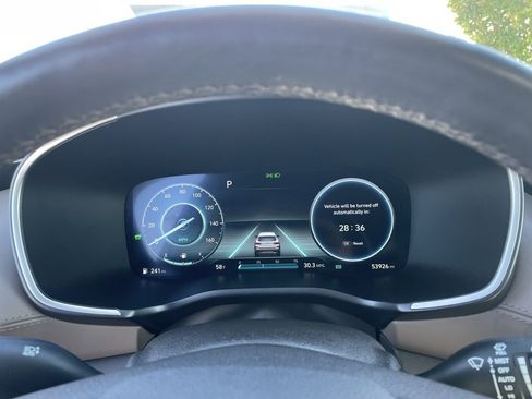 Used 2023 Hyundai Santa Fe Limited image 13