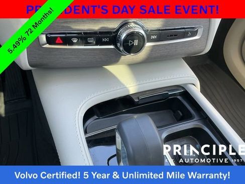 Certified 2023 Volvo XC90 T8 Plus w/ Protection Package Premier image 20