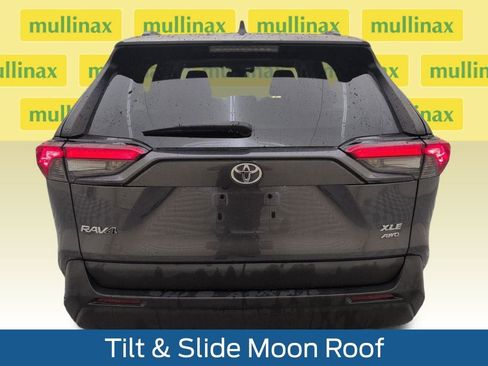 Used 2021 Toyota RAV4 XLE image 36