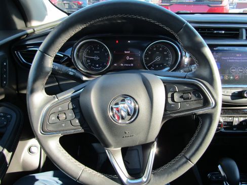 Used 2022 Buick Encore GX Essence w/ Experience Buick Package image 22