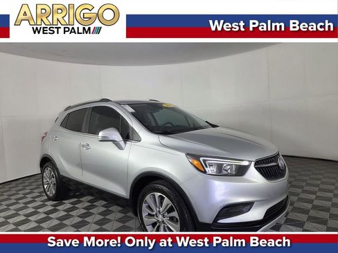 Used 2019 Buick Encore Preferred image 1