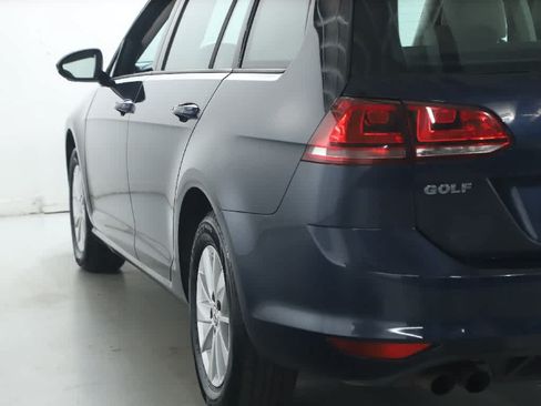 Used 2016 Volkswagen Golf S FWD image 39
