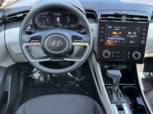 Certified 2023 Hyundai Tucson SEL AWD/4WD image 13