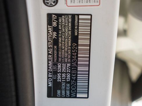 Used 2018 Mercedes-Benz E 300 4MATIC w/ Premium 2 Package image 35