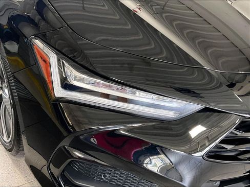 Used 2025 Acura TLX w/ Technology Package FWD image 32