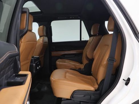 Used 2023 Ford Expedition Platinum AWD/4WD image 33