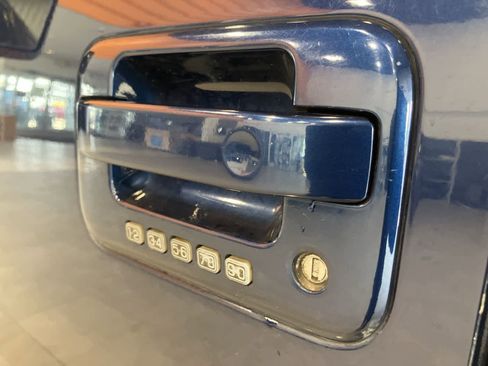 Used 2010 Ford F150 image 11