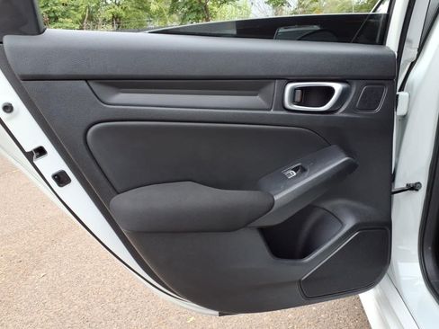 Used 2023 Honda Civic Sport image 7