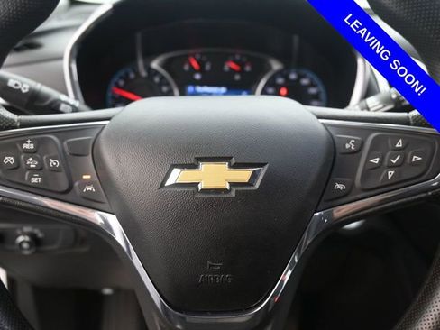 Used 2020 Chevrolet Equinox LT image 9