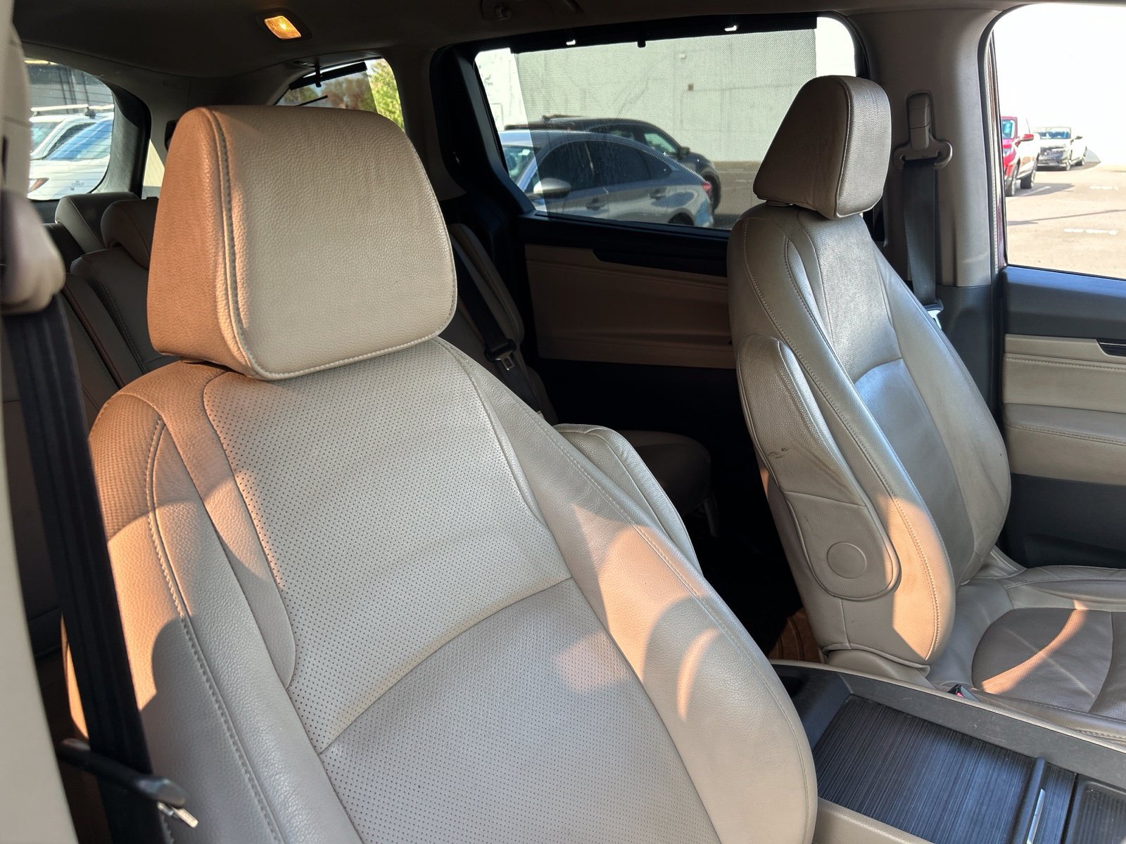 Used 2018 Honda Odyssey Elite image 10